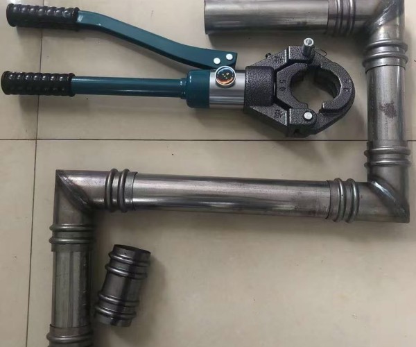 宝兴冷却管生产